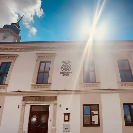 Kounicky Dvur Szálloda