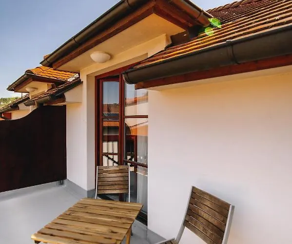 Kounicky Dvur Hotel Dolní Kounice